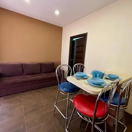 In For You. Apartamento *